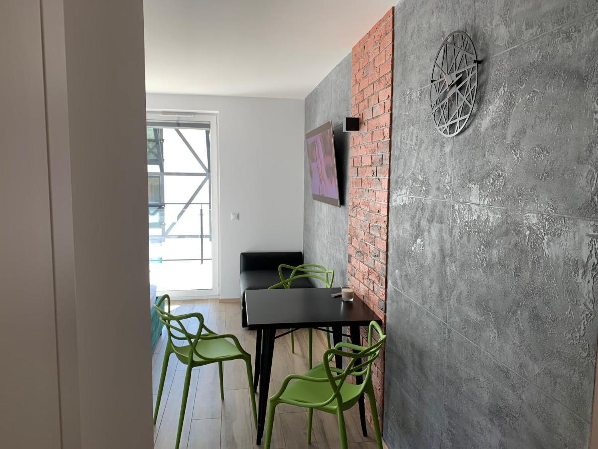 Apartamenty Amira W Kompleksie Apartamenty Piano Сверадув-Здруй Экстерьер фото