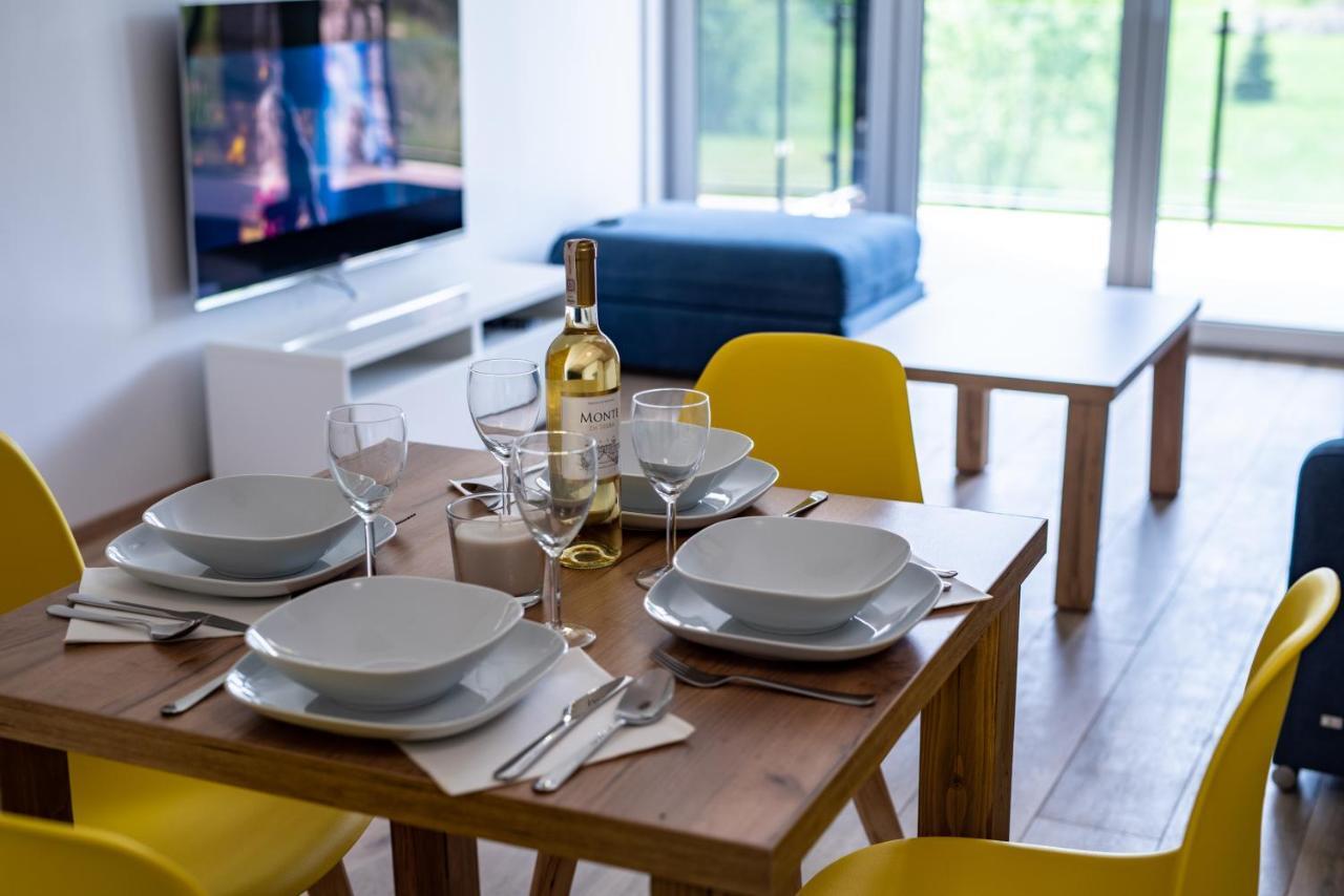 Apartamenty Amira W Kompleksie Apartamenty Piano Сверадув-Здруй Экстерьер фото