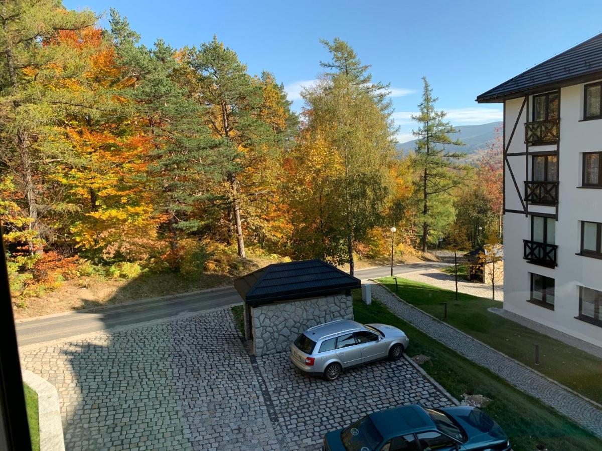Apartamenty Amira W Kompleksie Apartamenty Piano Сверадув-Здруй Экстерьер фото